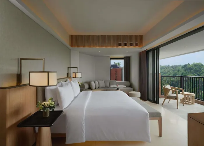 Novotel Bali Ubud ホテル 5*