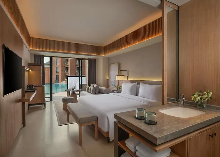 ホテル Novotel Bali Ubud パヤンガン