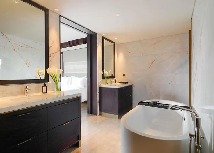 Novotel Bali Ubud ホテル パヤンガン