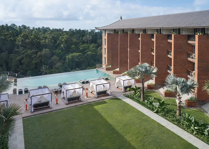 ホテル Novotel Bali Ubud 5*